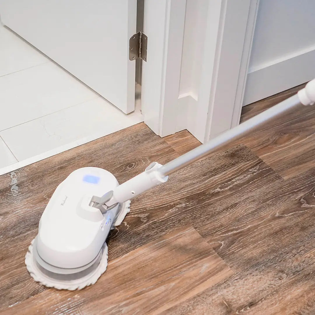 Mop Elétrico + BRINDES: Módulos de Limpeza e Tanque Suporte - COMPRE 1 LEVE 2